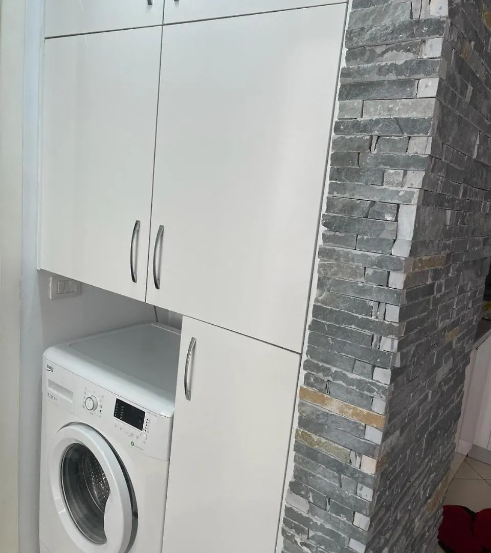 Seaview Apartment Sarandë